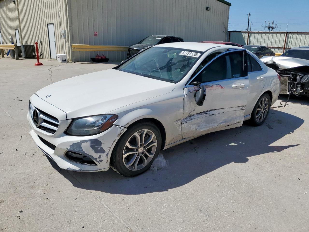 2016 Mercedes-Benz C 300 en Venta en Haslet, TX - All Over
