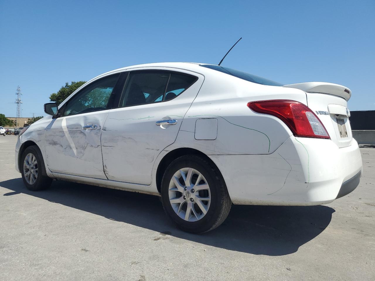 3N1CN7APXJL846128 NISSAN VERSA 2018