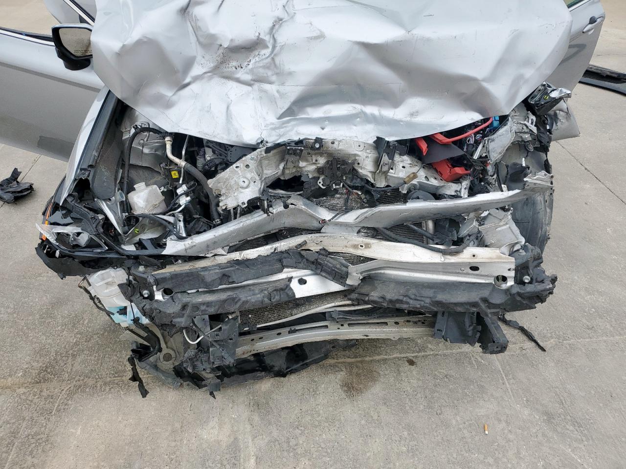 4T1G11AKXNU675979 TOYOTA CAMRY 2022