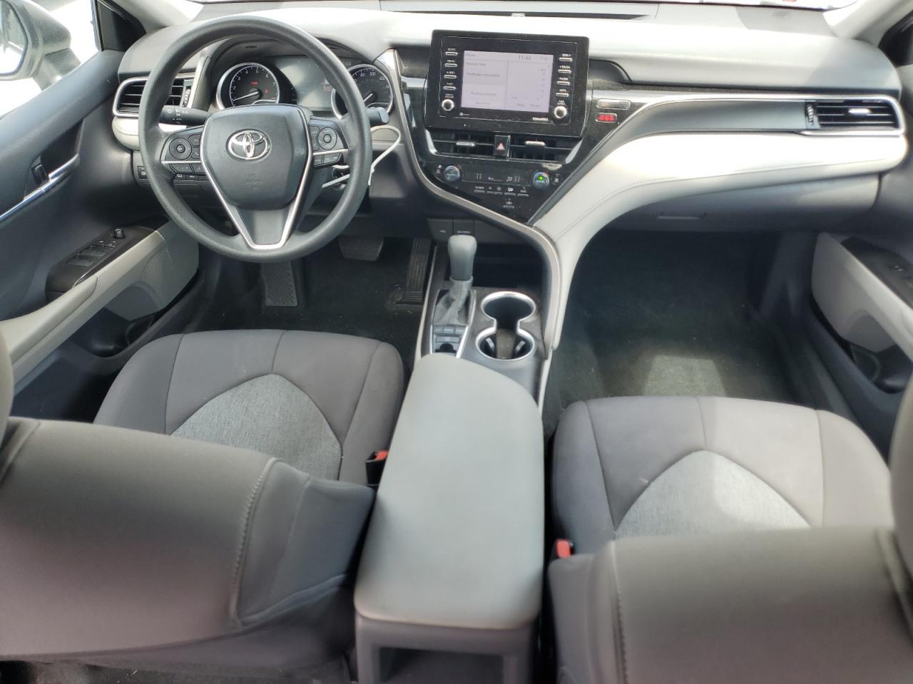 2022 Toyota Camry Le VIN: 4T1C11BKXNU054299 Lot: 55064425