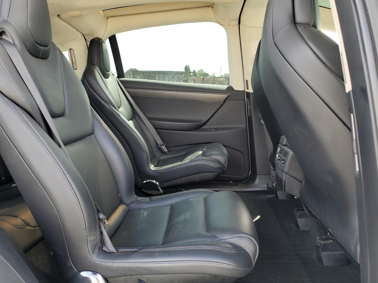 2018 Tesla Model X VIN: 5YJXCBE2XJF104526 Lot: 52934835