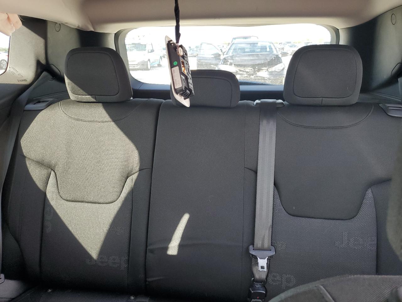 JEEP RENEGADE 2015 VIN ZACCJABT0FPB54927 фото 10