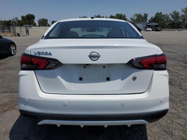  NISSAN VERSA 2023 Білий