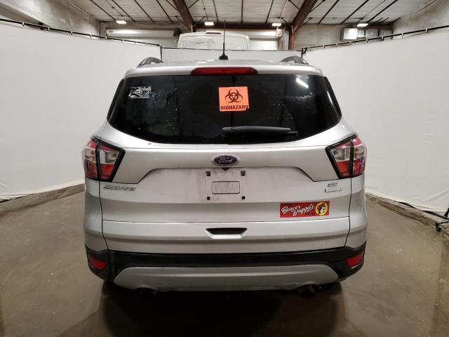  FORD ESCAPE 2018 Silver