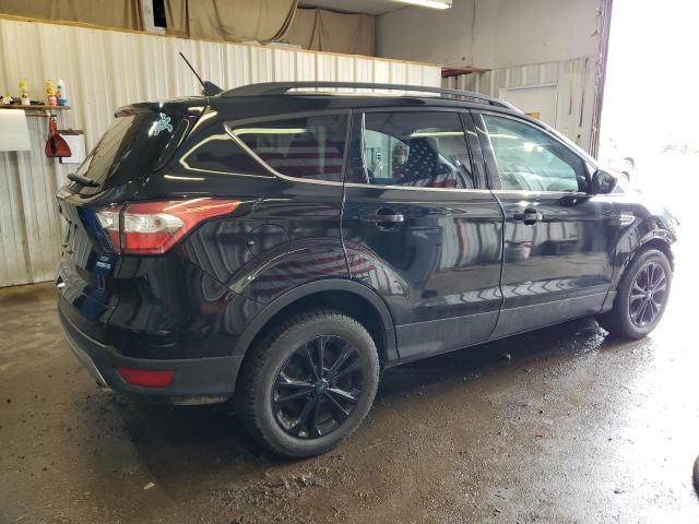  FORD ESCAPE 2018 Czarny