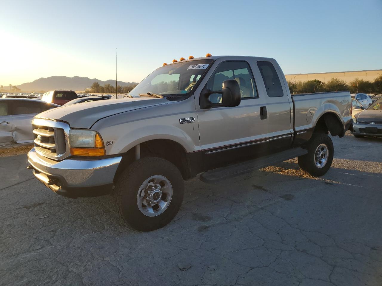 1999 Ford F250 Super Duty продається в Las Vegas, NV - Front End