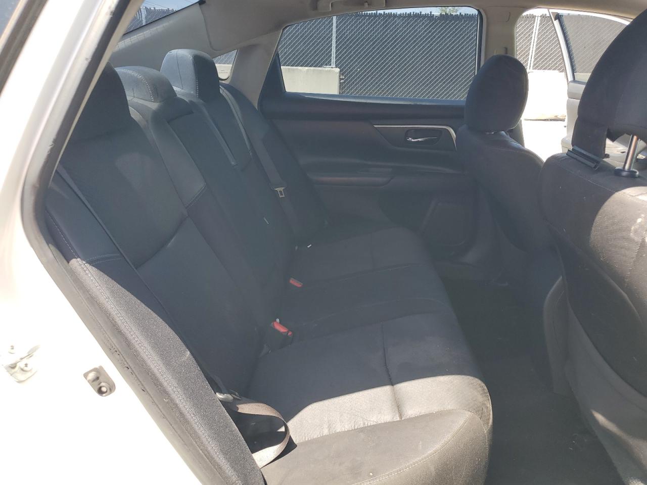 1N4AL3AP5GC277136 NISSAN ALTIMA 2016