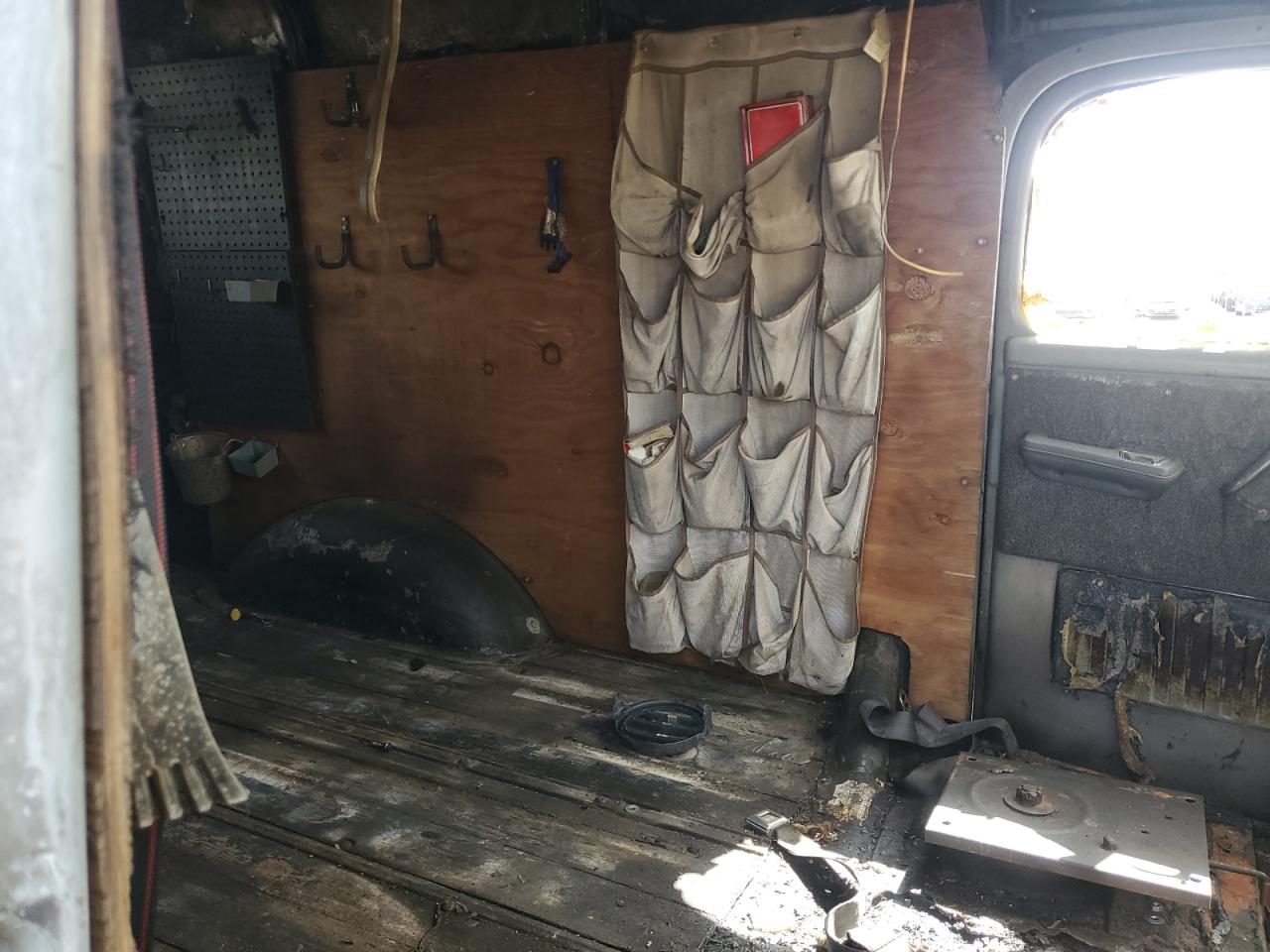 DODGE B SERIES 1948 82275211 Photo 11