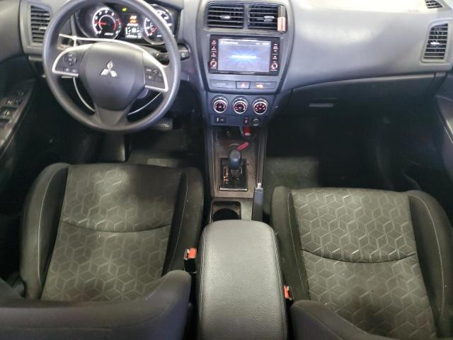  MITSUBISHI OUTLANDER 2021 Srebrny