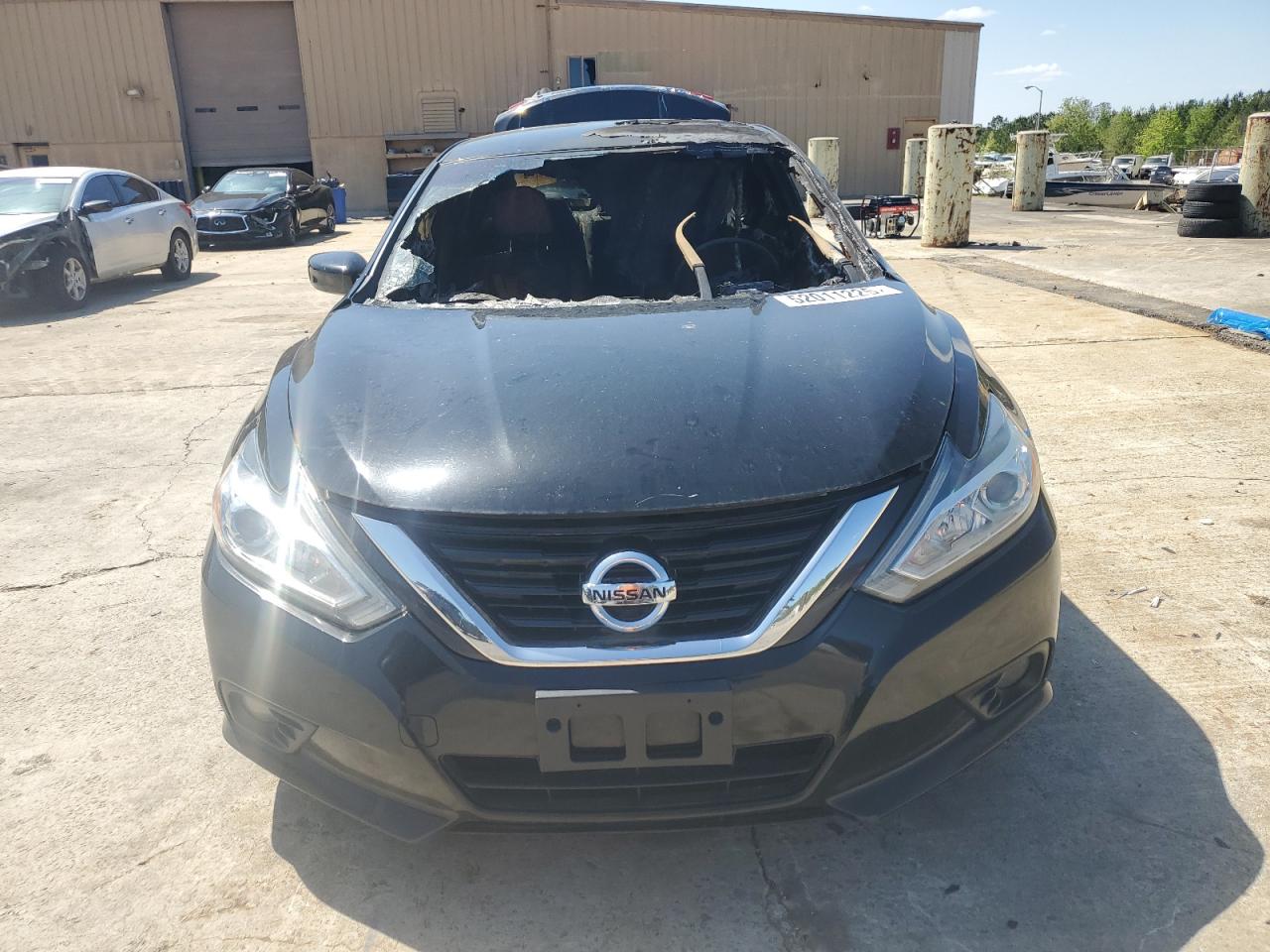 1N4AL3AP1JC259711 NISSAN ALTIMA 2018