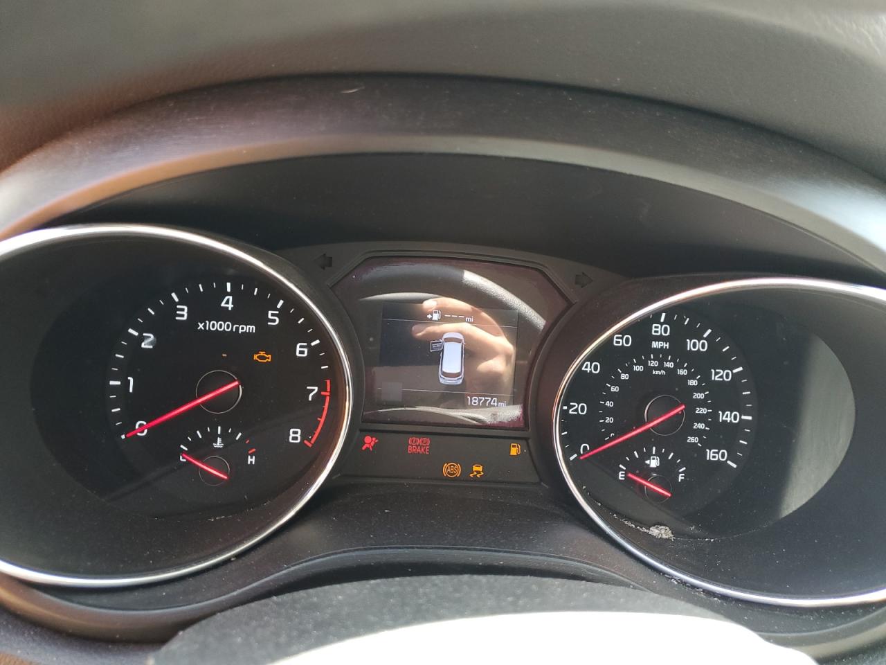 KNDMB5C1XK6553719 2019 Kia Sedona Lx