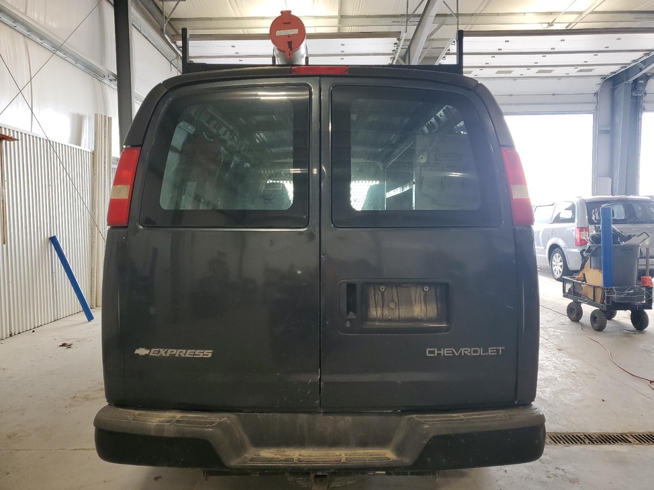 2005 Chevrolet Express G1500 VIN: 1GCFG15X751190981 Lot: 53664565