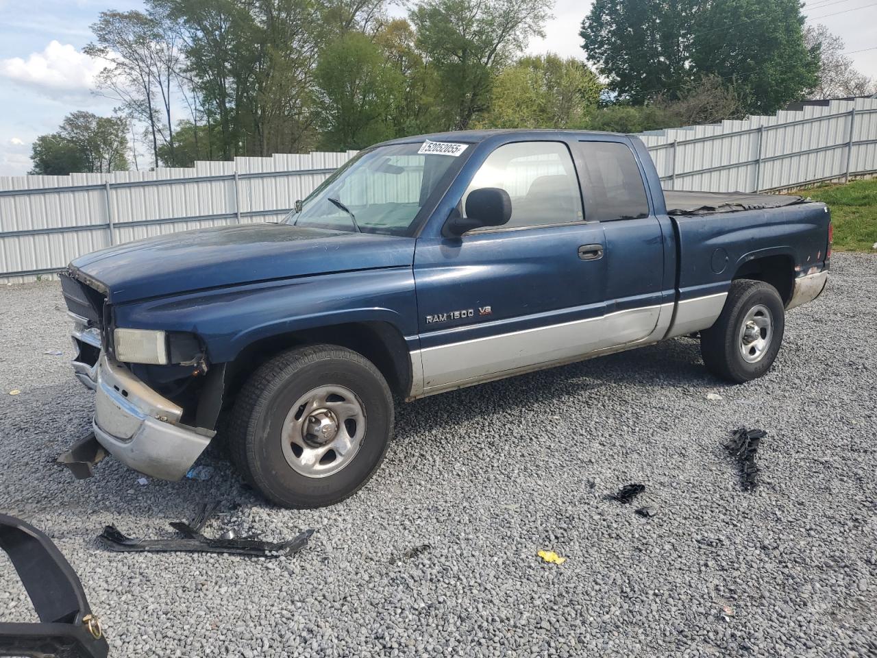 2001 Dodge Ram 1500 იყიდება Gastonia-ში, NC - Front End