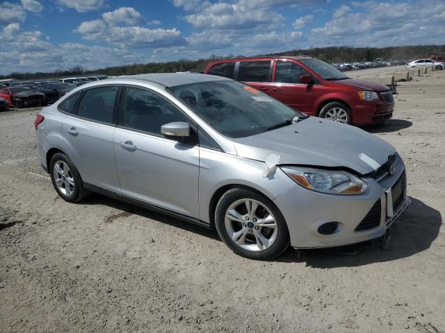 FORD FOCUS 2014 Srebrny