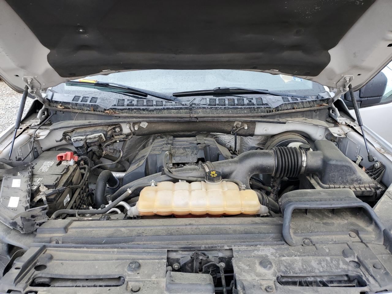 2015 Ford F150 Supercrew VIN: 1FTEW1CP8FFD02256 Lot: 52191835