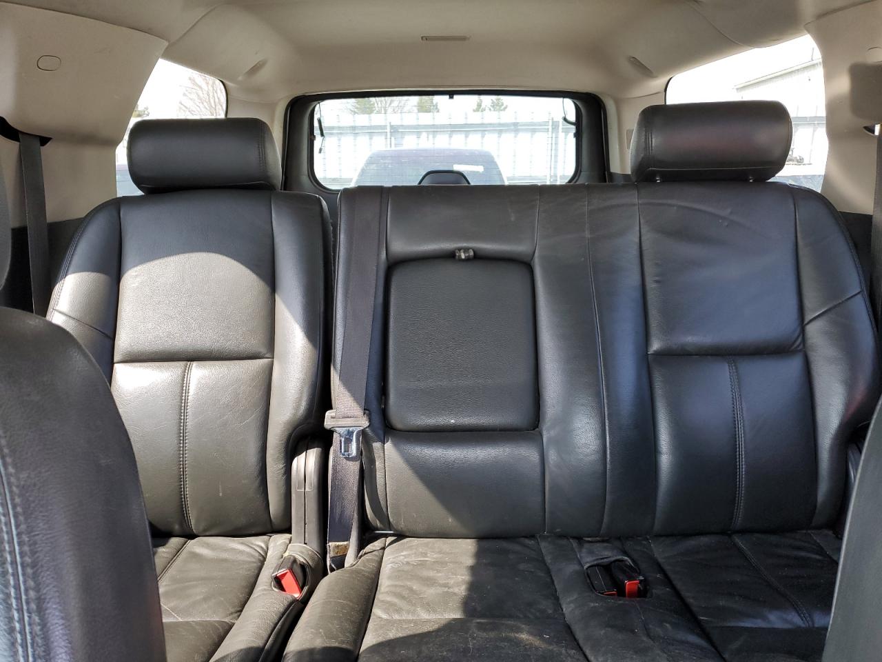 2007 Chevrolet Suburban K1500 VIN: 1GNFK16327J305149 Lot: 51619145