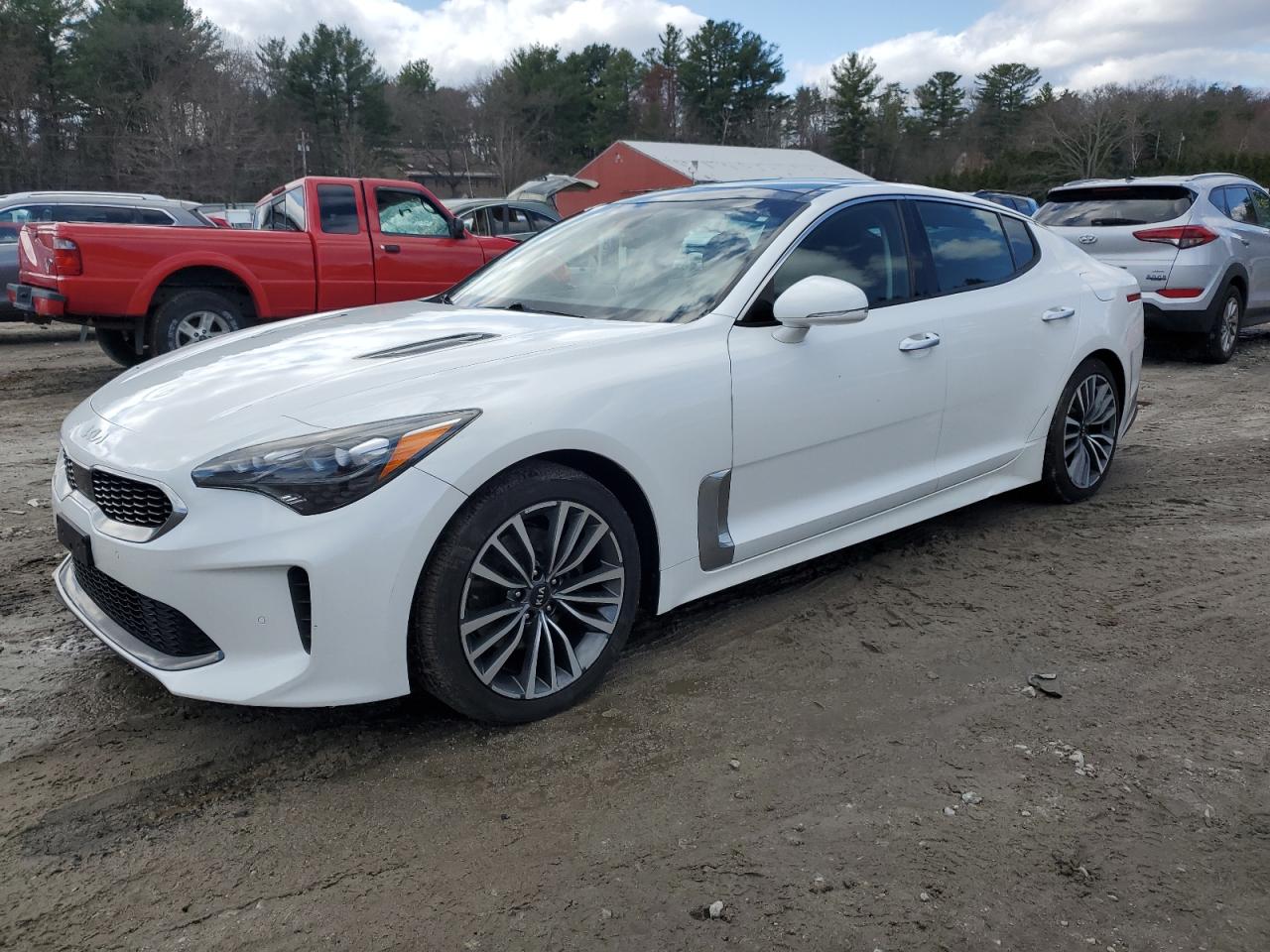 2018 Kia Stinger Premium zu verkaufen in Mendon, MA - Front End
