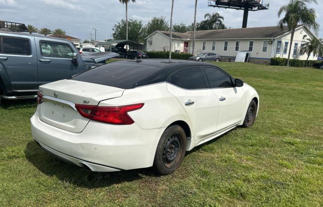 Sedans NISSAN MAXIMA 2017 Biały