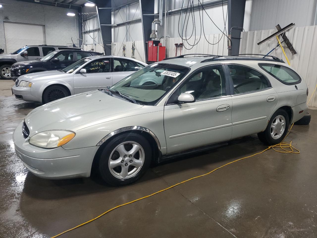 2003 Ford Taurus Se for Sale in Ham Lake, MN - Side