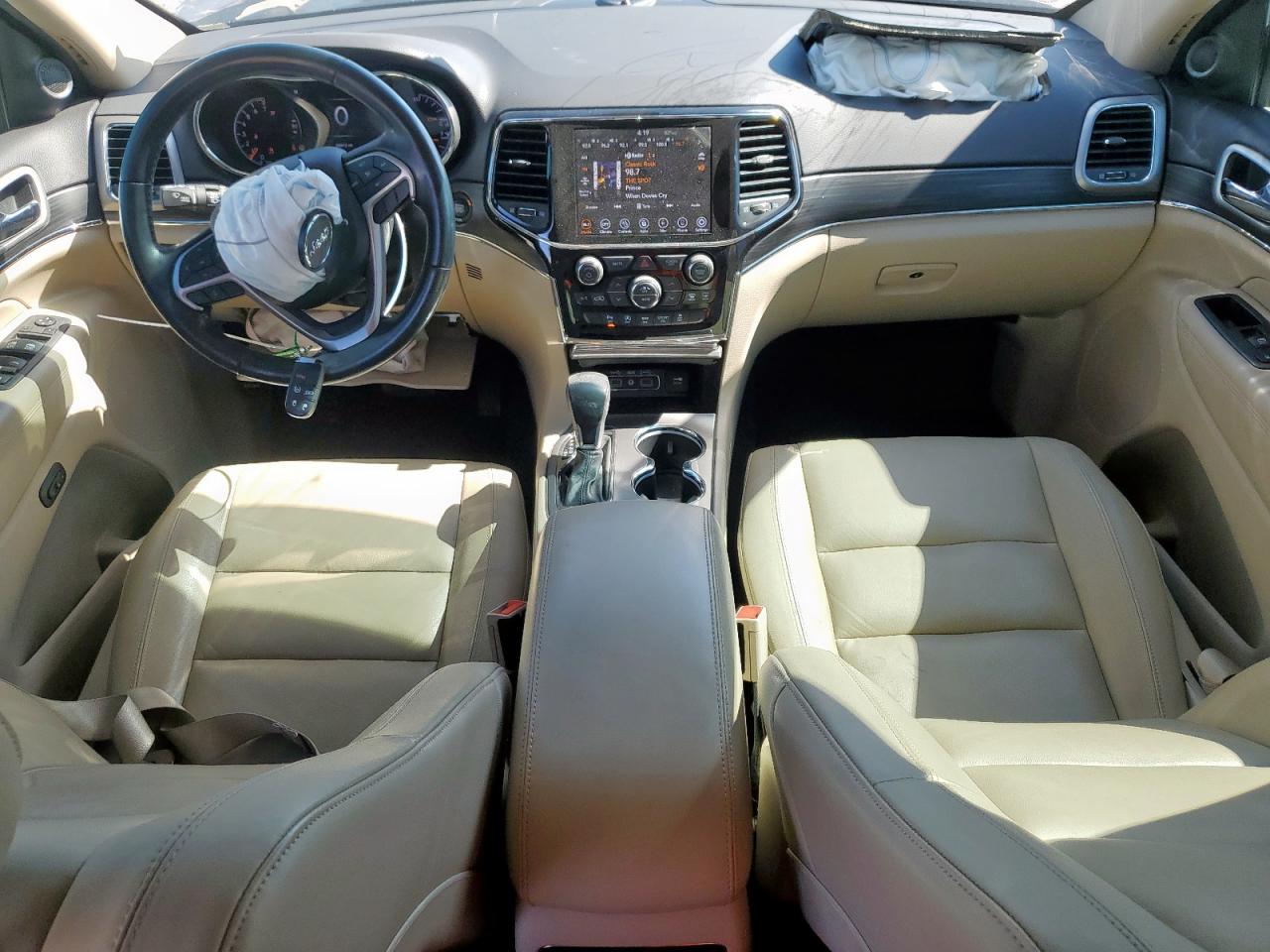 2020 Jeep Grand Cherokee - Image 8