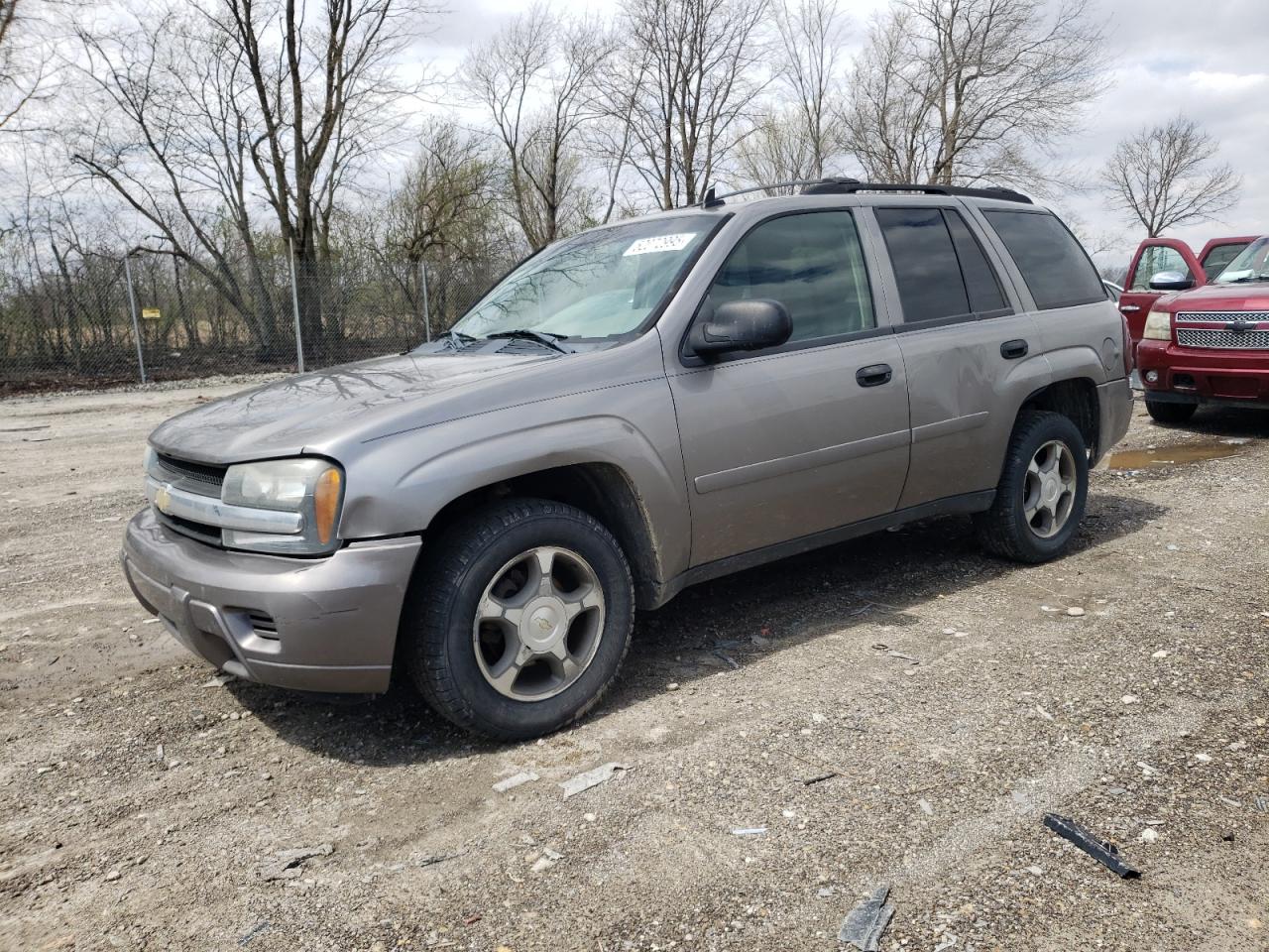 2006 Chevrolet Trailblazer Ls for Sale in Cicero, IN - Minor Dent/Scratches