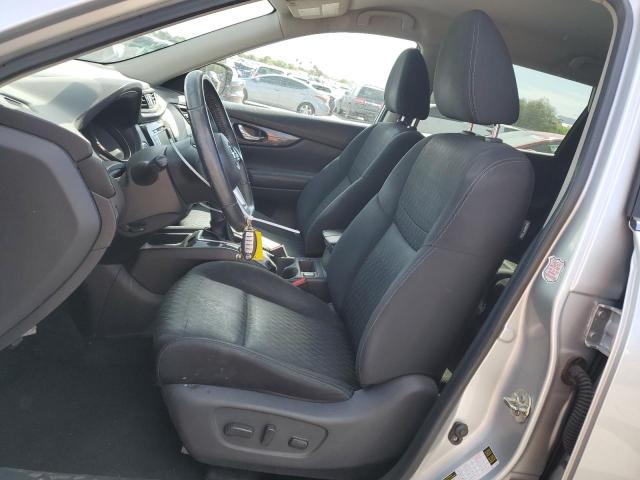  NISSAN ROGUE 2018 Серебристый