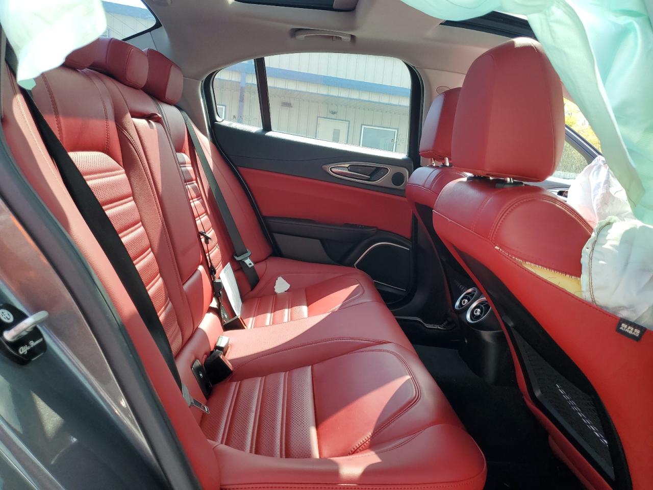 2018 Alfa Romeo Giulia Ti VIN: ZARFAECN3J7576014 Lot: 52408195