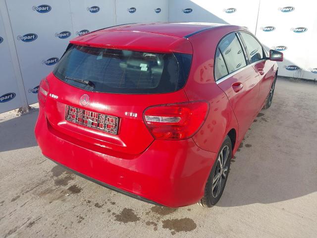 2015 MERCEDES BENZ A180 BLUEE
