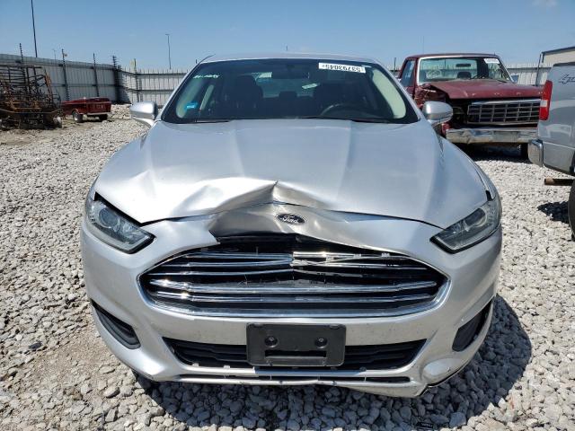  FORD FUSION 2016 Серебристый