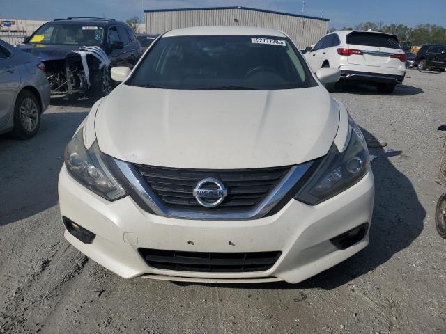  NISSAN ALTIMA 2017 Білий