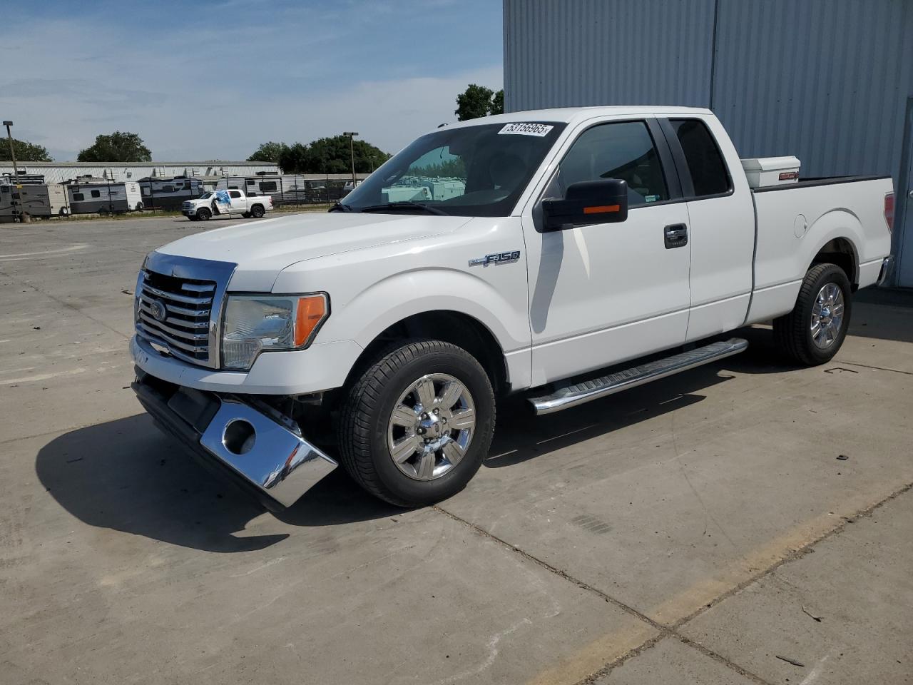2010 Ford F150 Super Cab იყიდება Sacramento-ში, CA - Front End