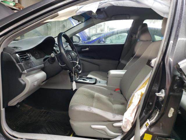  TOYOTA CAMRY 2013 Srebrny