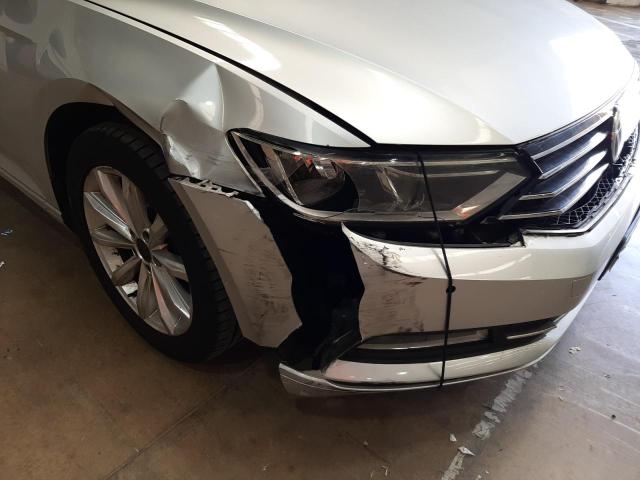 2015 VOLKSWAGEN PASSAT SE