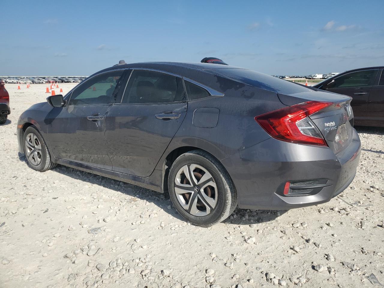 2HGFC2F52JH550671 HONDA CIVIC 2018
