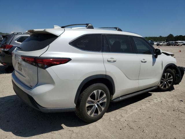  TOYOTA HIGHLANDER 2021 Biały