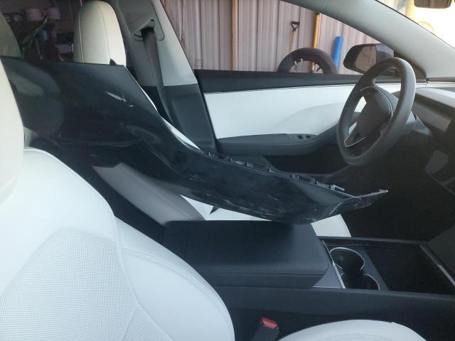  TESLA MODEL 3 2024 Серый