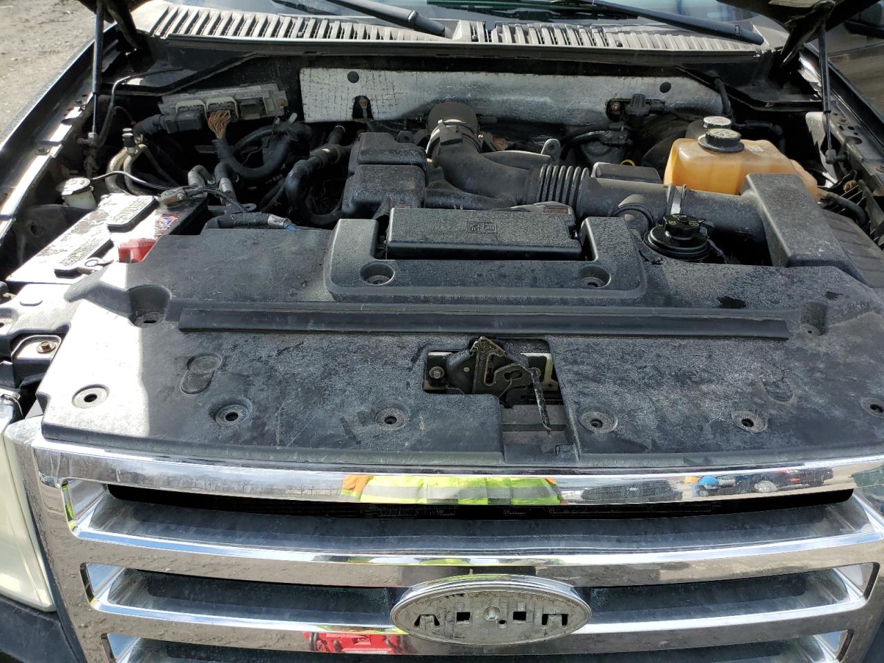 2007 Ford Expedition Xlt VIN: 1FMFU16517LA56802 Lot: 52024575