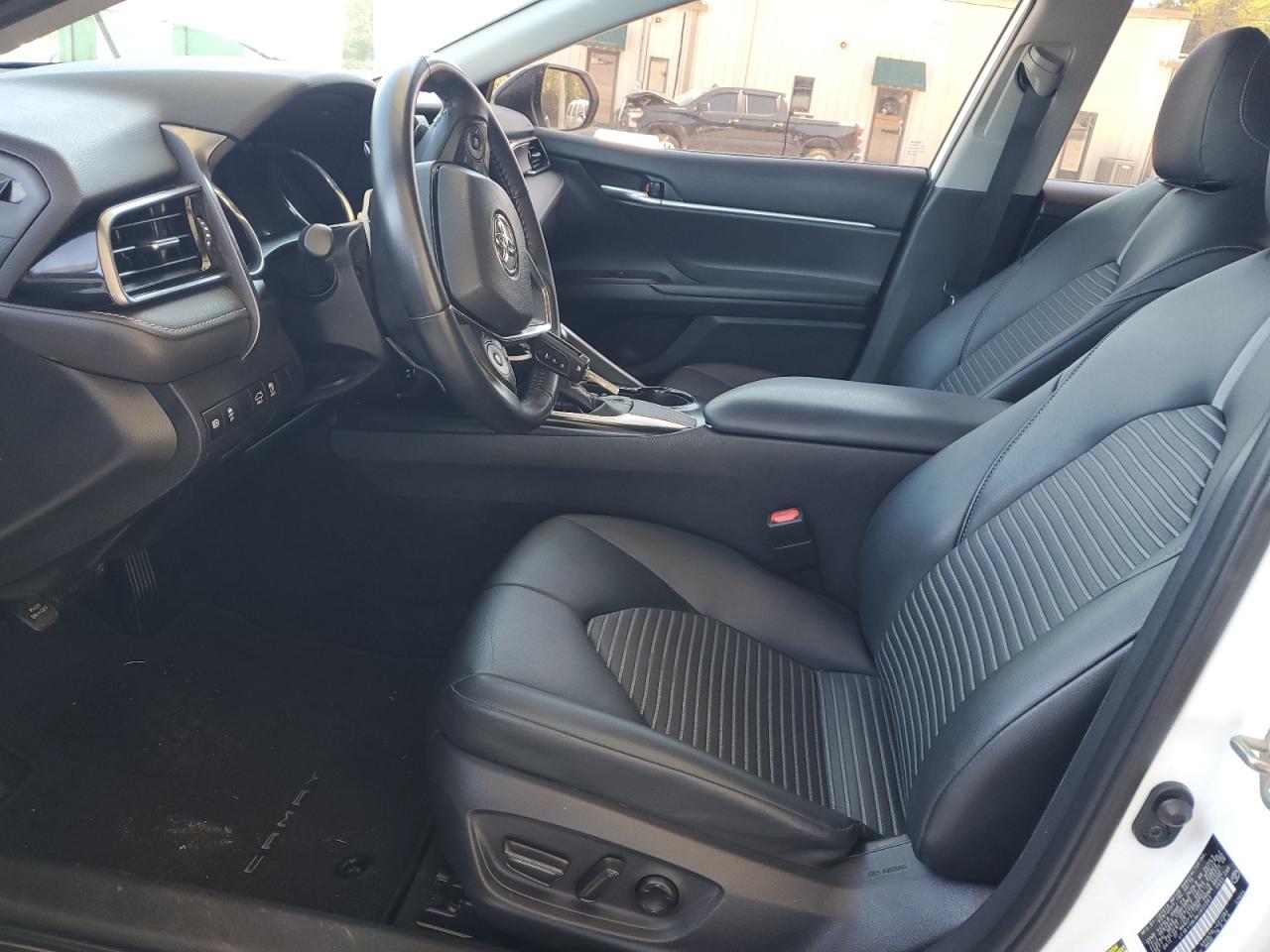 4T1B11HK9KU855983 TOYOTA CAMRY 2019