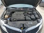 2013 Lincoln Mkz  للبيع في Kansas City، KS - Front End