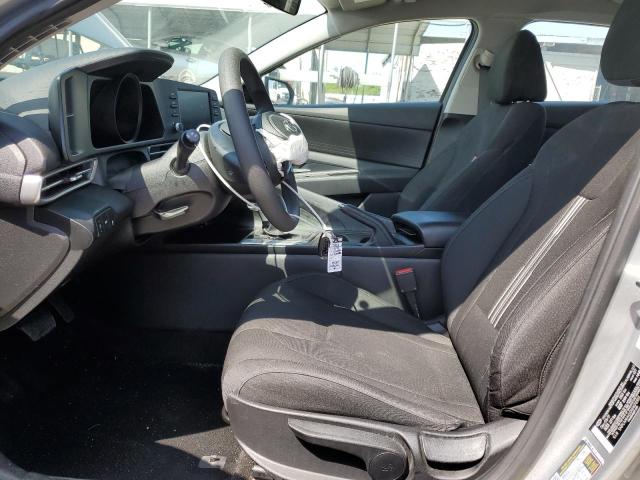  HYUNDAI ELANTRA 2022 Сріблястий