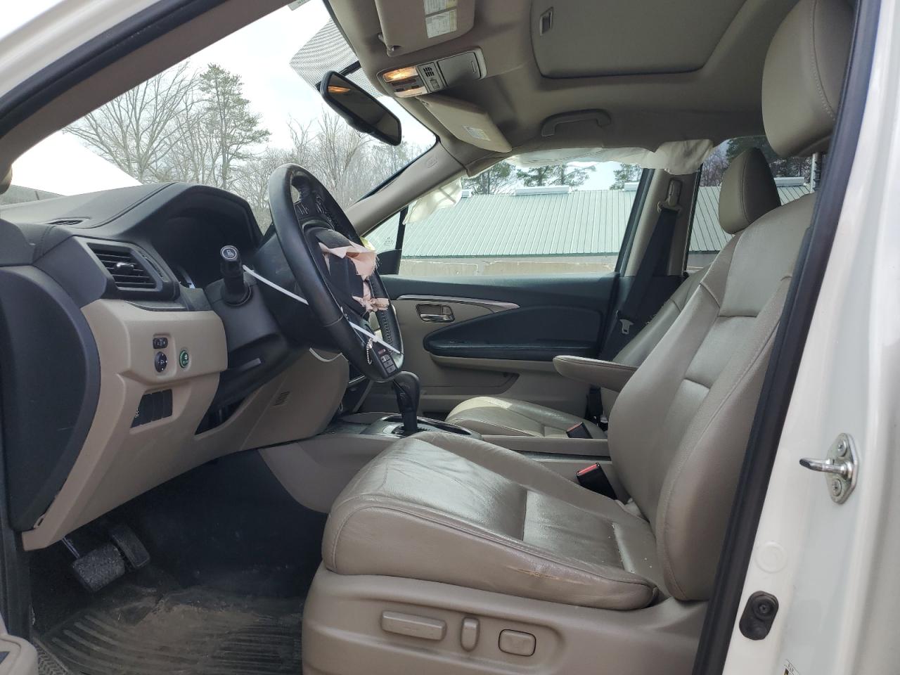 5FNYF6H53GB008061 HONDA PILOT 2016