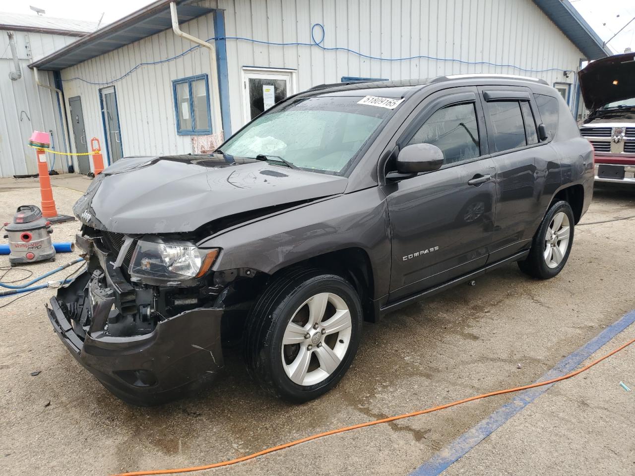 2014 Jeep Compass Latitude zu verkaufen in Pekin, IL - Front End