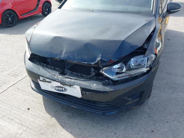 2016 VOLKSWAGEN GOLF SV SE