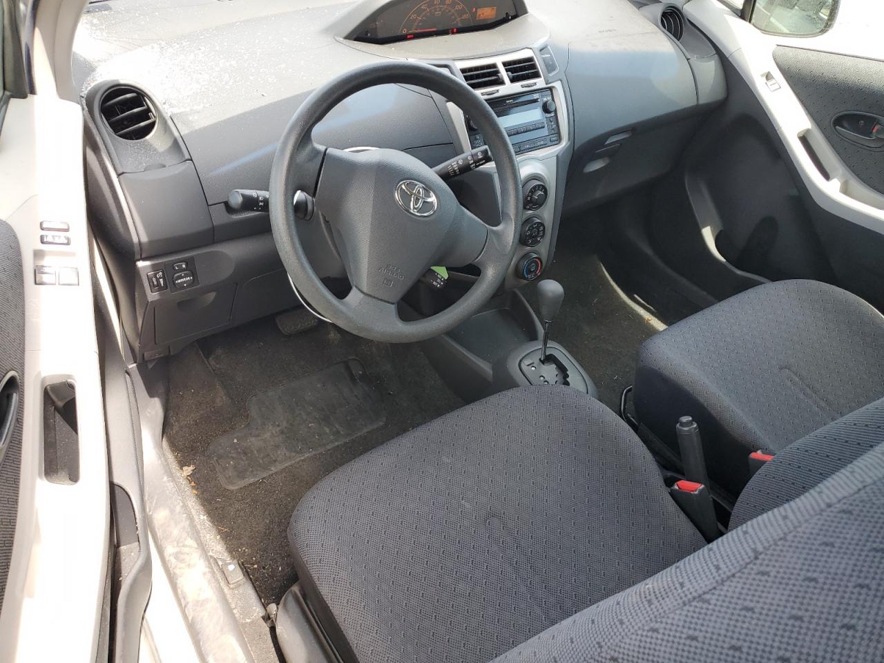 2009 Toyota Yaris VIN: JTDJT903095261798 Lot: 54152805