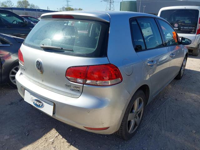 2011 VOLKSWAGEN GOLF MATCH