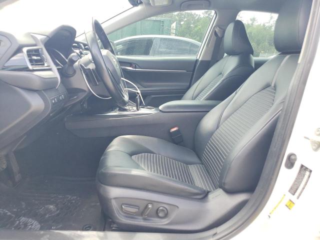  TOYOTA CAMRY 2019 Белый