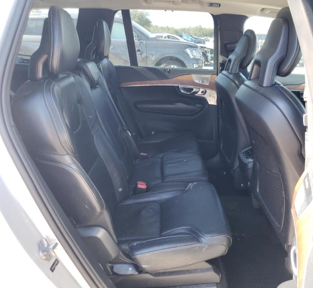 2018 Volvo XC90 - Image 12