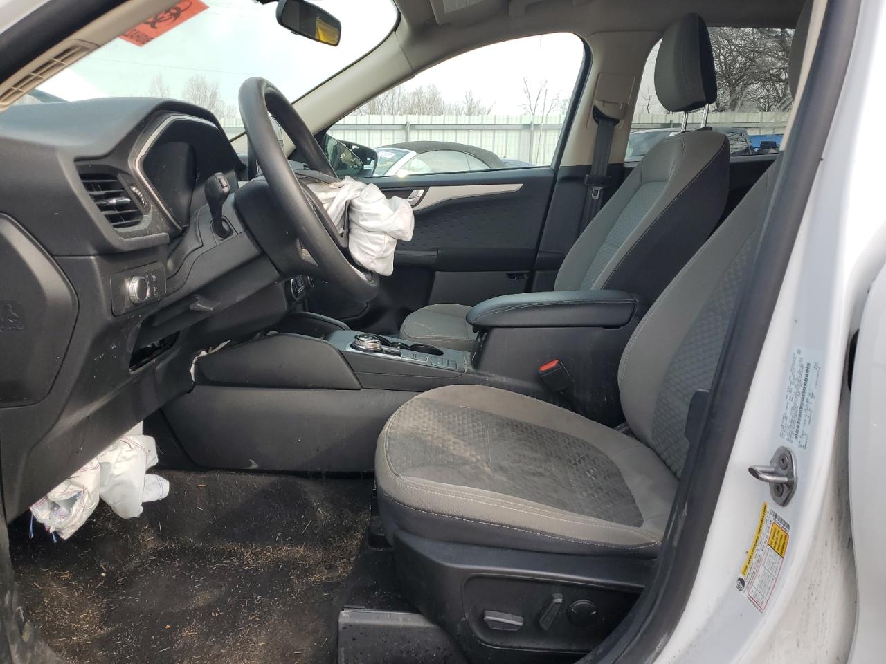 1FMCU9G62LUB00819 FORD ESCAPE 2020