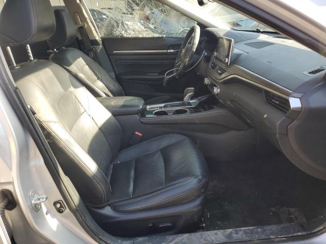  NISSAN ALTIMA 2020 Srebrny