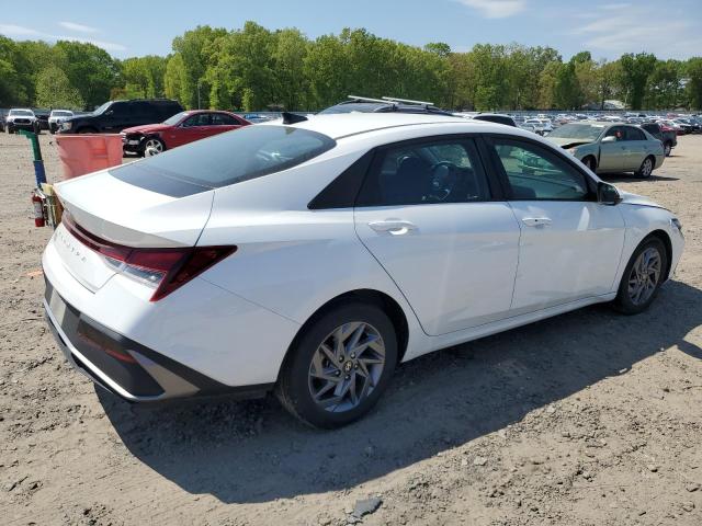  HYUNDAI ELANTRA 2024 Srebrny